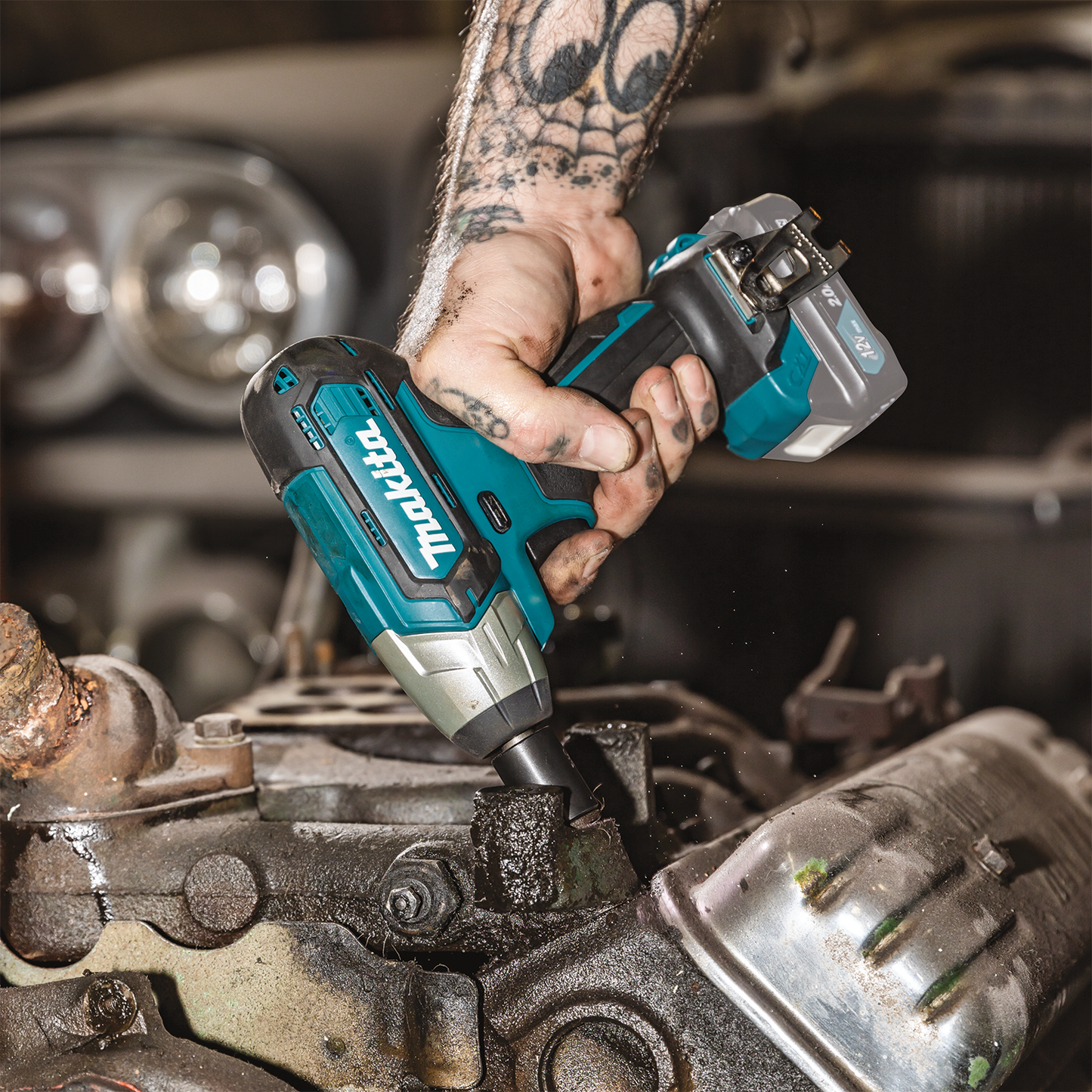 Makita WT04Z 12V max CXT® Lithium‑Ion Cordless 1/4" Impact Wrench, Tool Only