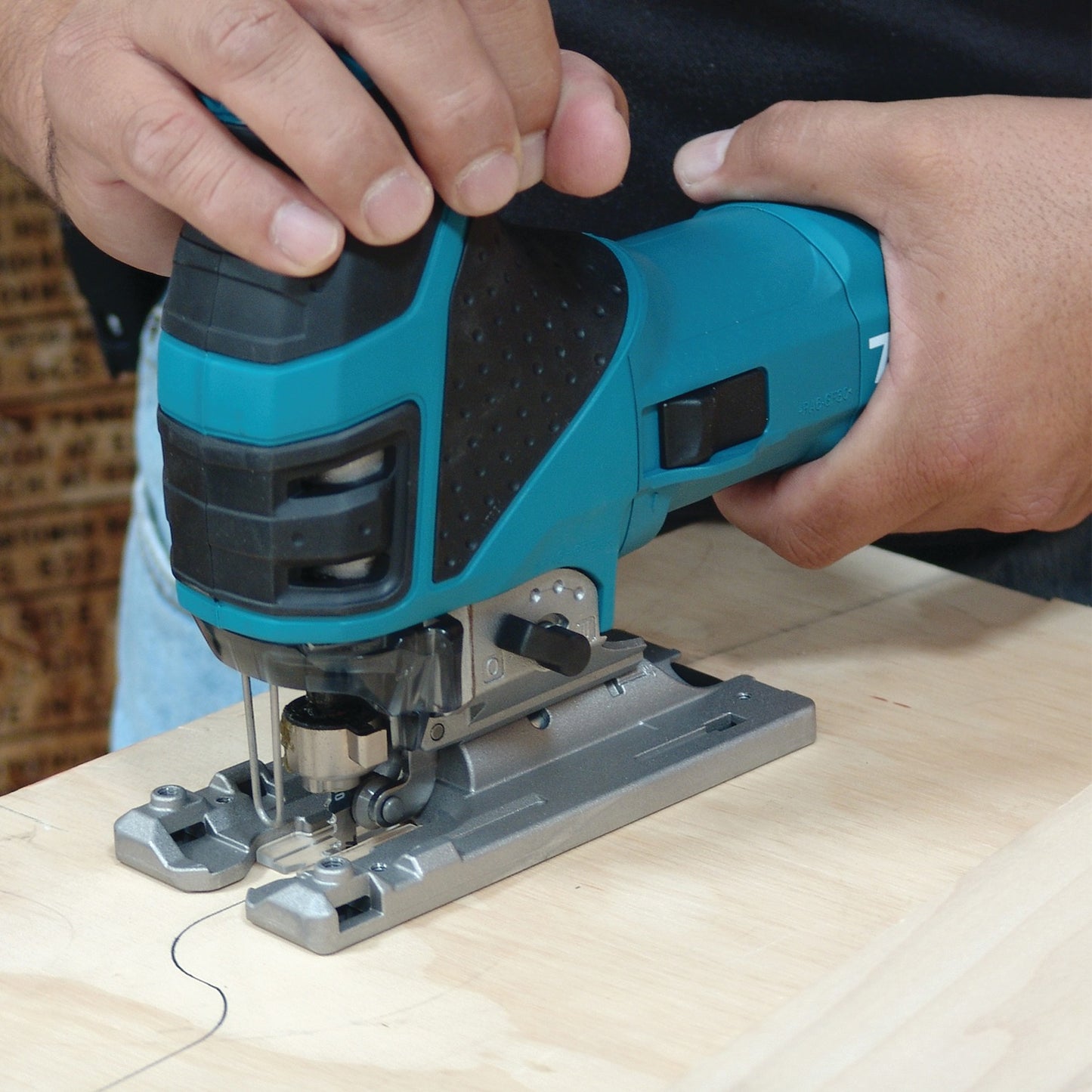 Makita 4351FCT Barrel Grip Jig Saw, with "Tool‑less" Blade Change