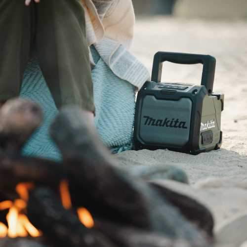 Makita ADRM08 Outdoor Adventure™ 18V LXT® Cordless/Corded Bluetooth® Speaker, Tool Only