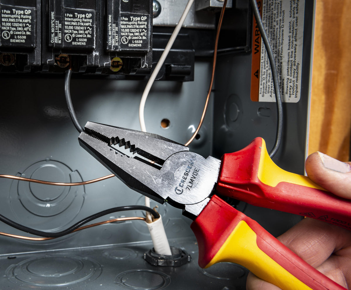 Crescent 7LMVDE 7" VDE Insulated Lineman Pliers