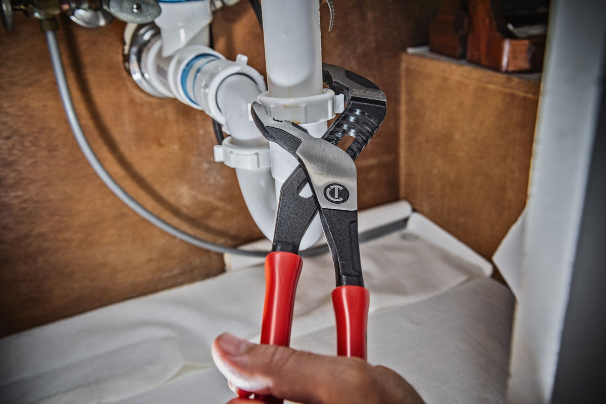 Crescent RTZ28V 8" Z2 K9™ V-Jaw Dipped Handle Tongue and Groove Pliers