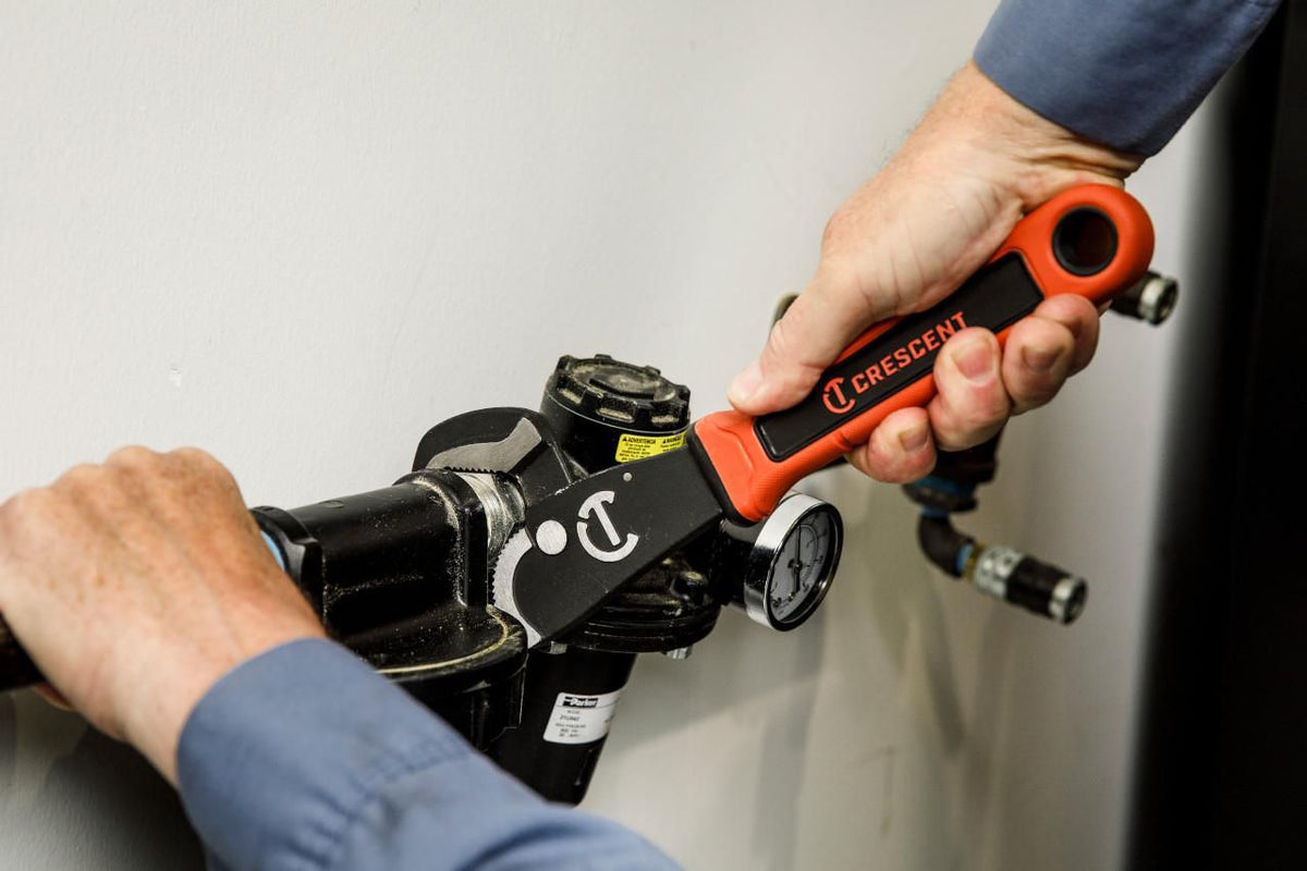 Crescent CPW12 12" Self-Adjusting Dual Material Pipe Wrench