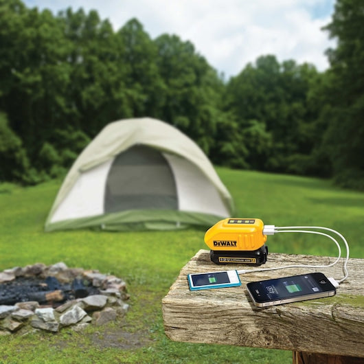 Dewalt DCB090 12V/20V Max* Usb Power Source