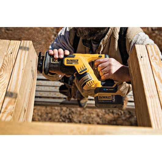 Dewalt DCE040 Tool Connect 20V Max* Connector
