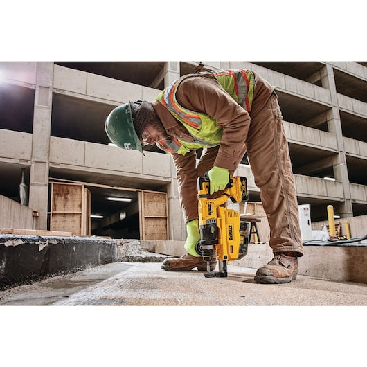 Dewalt DCH263R2DH 20V Max* Xr® Brushless 1-1/8 In. Sds Plus D-Handle Rotary Hammer Kit