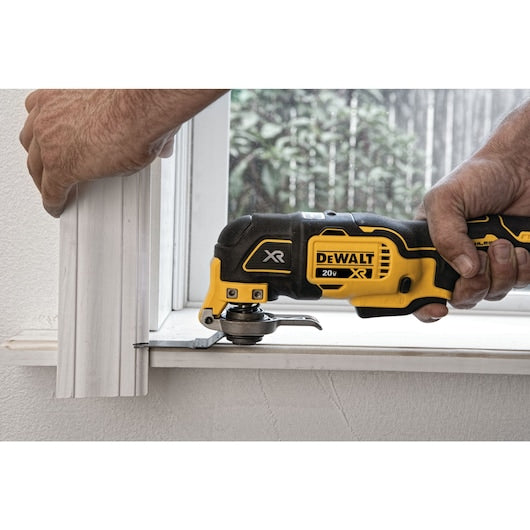 Dewalt DCS356D1 20V Max* Xr® Brushless Cordless 3-Speed Oscillating Multi-Tool Kit (2.0 Ah Battery)