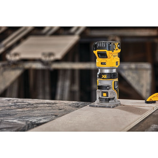 Dewalt DCW600B 20V Max* Xr® Brushless Cordless Compact Router