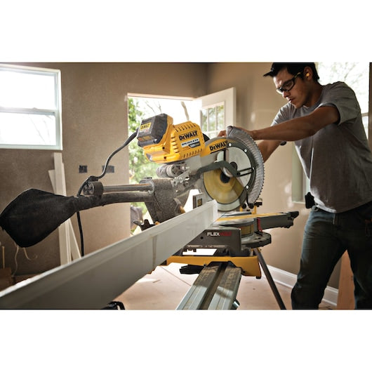 Dewalt DHS790AB Flexvolt® 12 In (305 Mm) 120V Max* Double Bevel Sliding Compound Miter Saw (Tool Only)