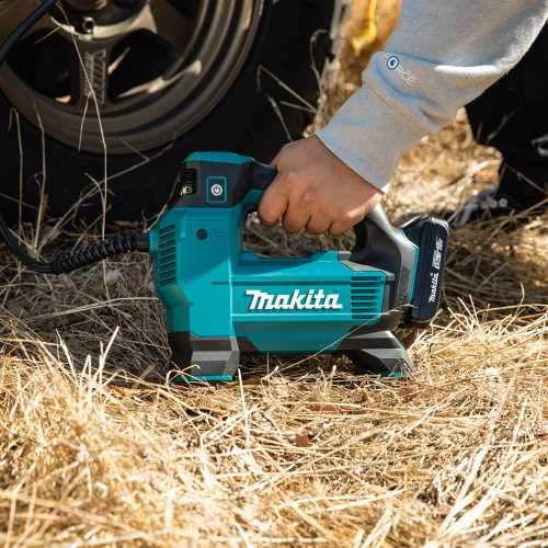 Makita DMP181SYX 18V LXT® Lithium‑Ion Cordless High‑Pressure Inflator Kit (1.5Ah)
