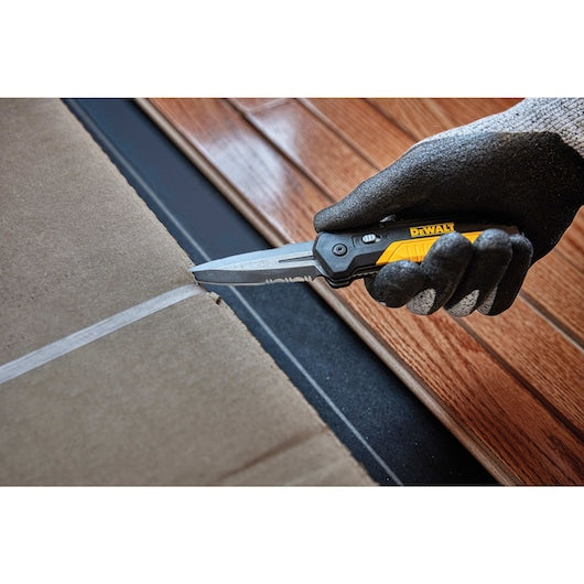 Dewalt DWHT10912 - High-Quality Spring-Assist Pocket Knife with Premium Steel Blade, Reliable Tool for Everyday Use