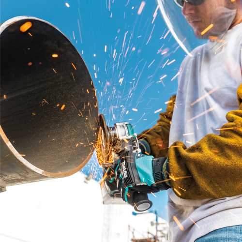 Makita GAG11Z 40V max XGT® Brushless Cordless 4‑1/2" / 5" X‑LOCK Angle Grinder, with Electric Brake, AWS® Capable, Tool Only