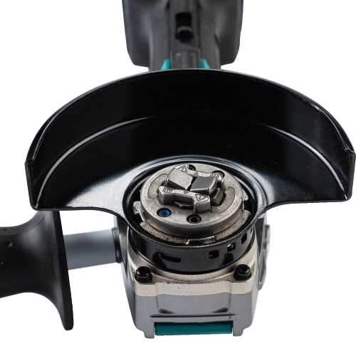 Makita GAG13M1 40V max XGT® Brushless Cordless 4‑1/2" / 5" X‑LOCK Paddle Switch Angle Grinder Kit, with Electric Brake (4.0Ah)