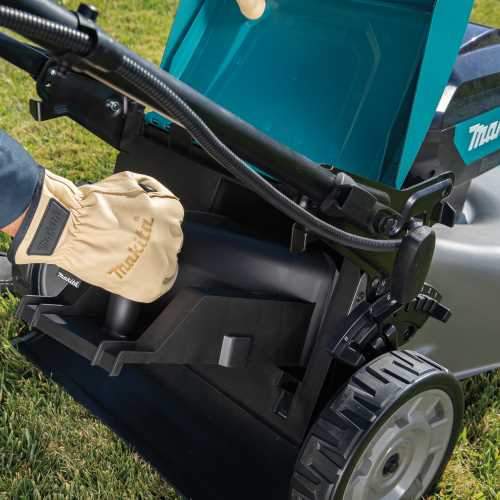 Makita GML01PL 40V max XGT® Brushless 21" Self‑Propelled Commercial Lawn Mower Kit (8.0Ah)