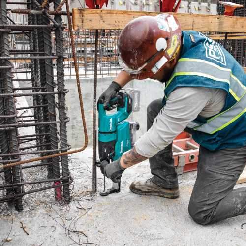 Makita GRH07ZW 40V max XGT® Brushless 1‑1/8" SDS‑PLUS AVT® Rotary Hammer (D‑Handle) w/ Dust Extractor, AFT®, AWS® Capable, Tool Only
