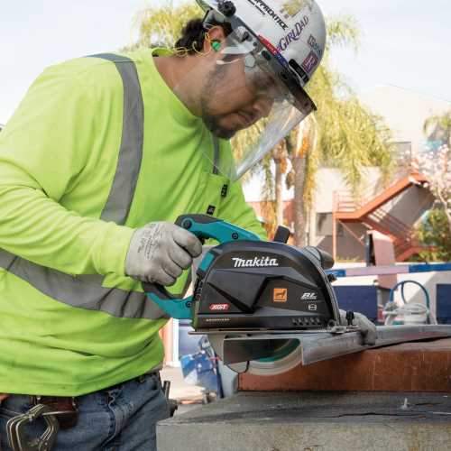 Makita GSC01Z 40V max XGT® Brushless Cordless 7‑1/4" Metal Cutting Saw, with Electric Brake and Chip Collector, Tool Only
