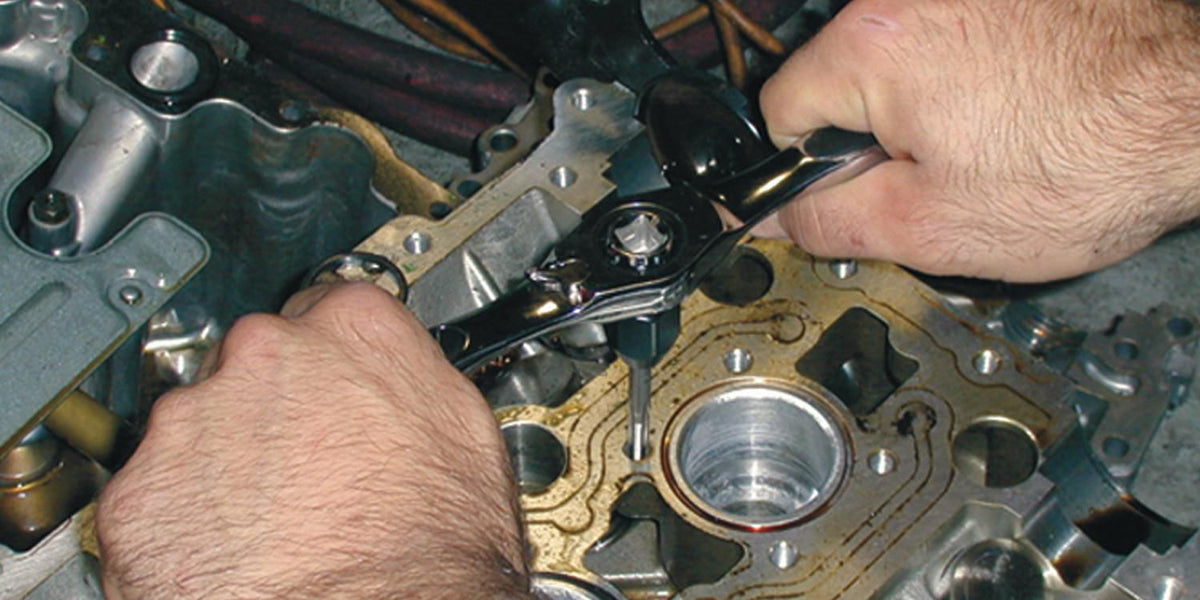 Gearwrench 3881 Medium Ratcheting T Wrench
