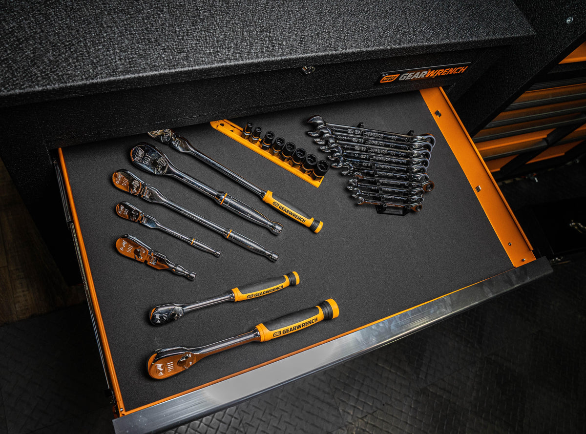 Gearwrench 83245 41" 11 Drawer Rolling Tool Cabinet