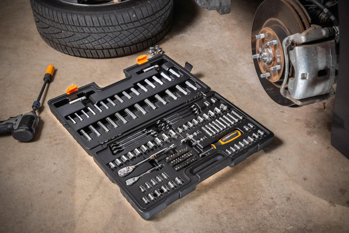 Gearwrench GW90SCBMTS 121 Piece 1/4" & 3/8” Drive 90T SAE/Metric Mechanics Hand Tool Set