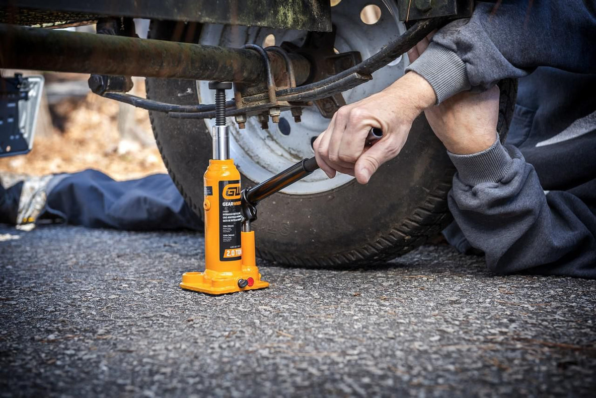Gearwrench GWHBJ2T 2 Ton Hydraulic Bottle Jack