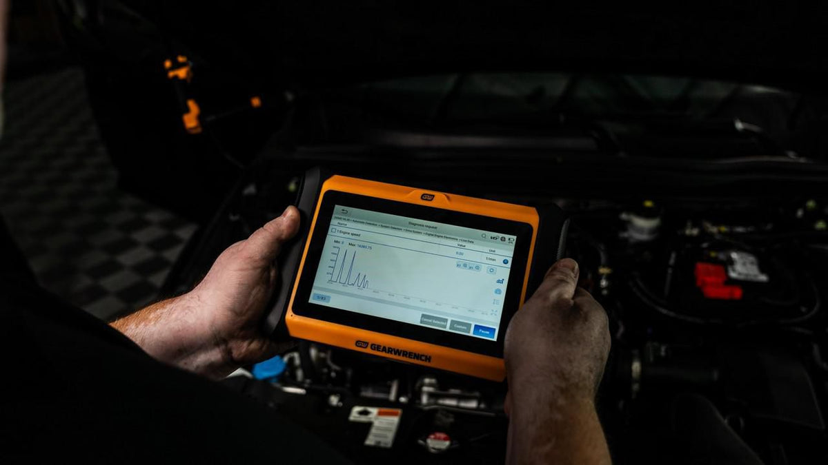 Gearwrench GWSMART07 7" Wireless Bi-Directional Diagnostic Tablet