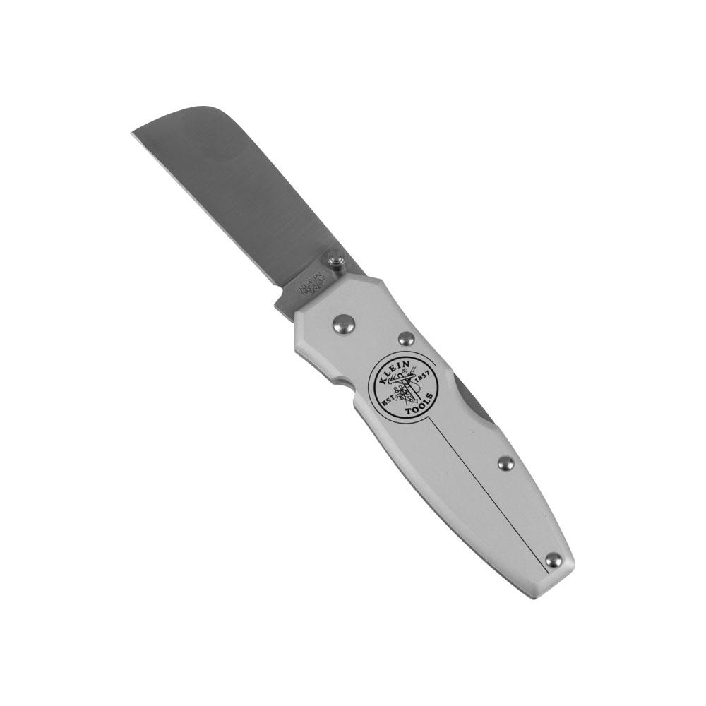 Klein Tools 44007 - SleekEdge Lightweight Lockback Pocket Knife with 2-1/2-Inch Coping Blade and Silver Handle, Versatile Everyday Tool