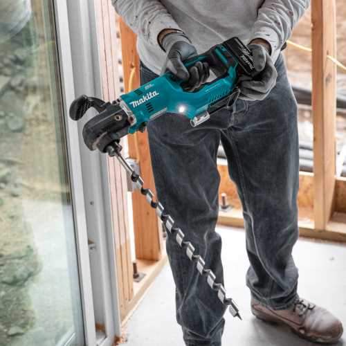 Makita XAD06T 18V LXT® Lithium‑Ion Brushless Cordless 7/16" Hex Right Angle Drill Kit (5.0Ah)