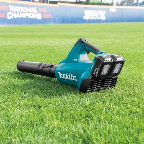 Makita XBU02PT1 36V (18V X2) LXT® Brushless Blower Kit with 4 Batteries (5.0Ah)