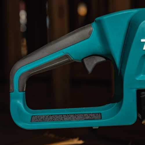 Makita XCU11Z 18V LXT® Lithium‑Ion Brushless Cordless 14" Chain Saw, Tool Only