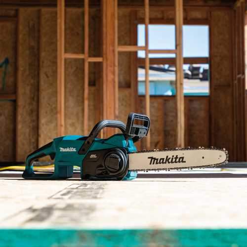 Makita XCU11Z 18V LXT® Lithium‑Ion Brushless Cordless 14" Chain Saw, Tool Only