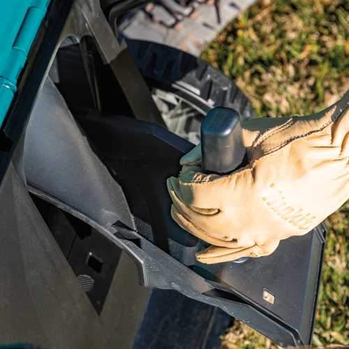 Makita XML14CT1 36V (18V X2) LXT® 19" Self‑Propelled Lawn Mower Kit with 4 Batteries (5.0Ah)