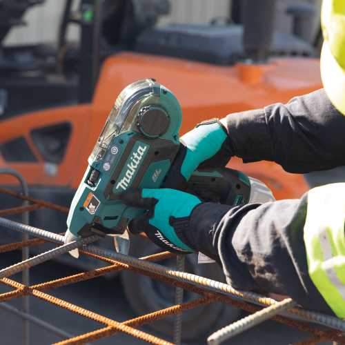 Makita XRT02ZK 18V LXT® Lithium‑Ion Brushless Cordless Deep Capacity Rebar Tying Tool, Tool Only