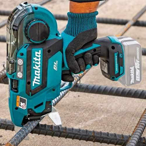 Makita XRT02ZK 18V LXT® Lithium‑Ion Brushless Cordless Deep Capacity Rebar Tying Tool, Tool Only