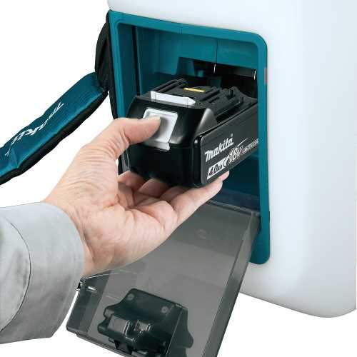 Makita XSU02SM1 18V LXT® Lithium‑Ion Cordless 4 Gallon Backpack Sprayer Kit (4.0Ah)