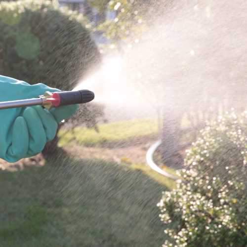 Makita XSU03SM1 18V LXT® Lithium‑Ion Cordless 1.3 Gallon Sprayer Kit (4.0Ah)