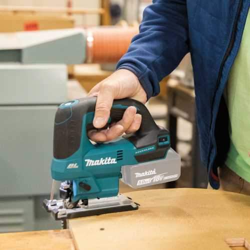 Makita XVJ04Z 18V LXT® Lithium‑Ion Brushless Cordless Jig Saw, Tool Only