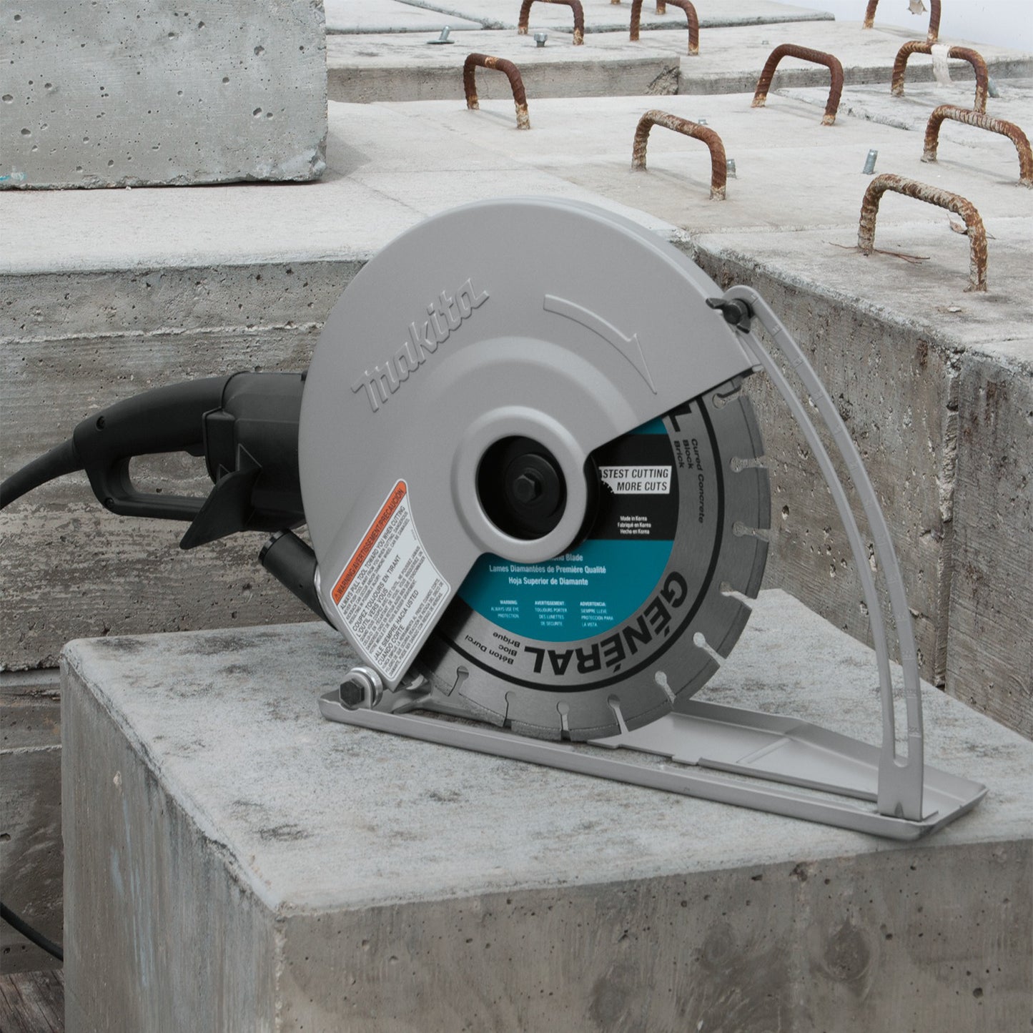 Makita 4114X 14" SJS™ Electric Angle Cutter, with 14" Diamond Blade