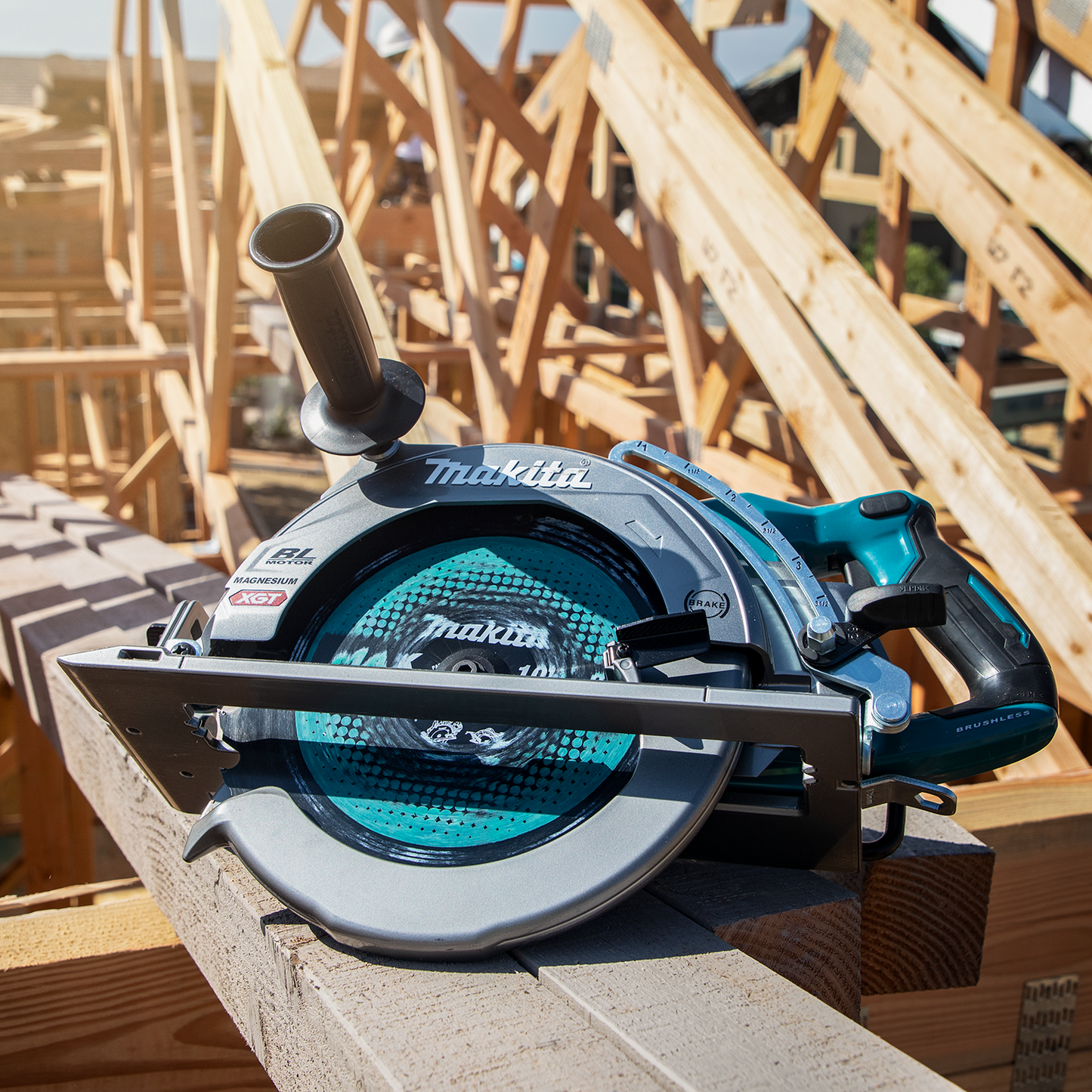 Makita GSR02Z 40V max XGT® Brushless Cordless Rear Handle 10‑1/4" Circular Saw, AWS® Capable, Tool Only