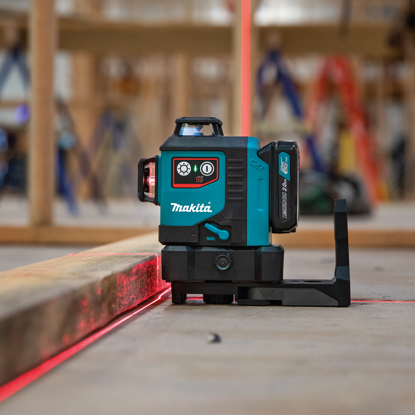 Makita SK700DNAJ 12V max CXT® Lithium‑Ion Cordless Self‑Leveling 360° 3‑Plane Red Laser Kit (2.0Ah)