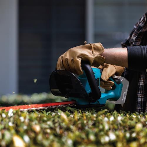 Makita XHU02Z 18V Lxt® Lithium Ion Cordless 22" Hedge Trimmer, Tool Only