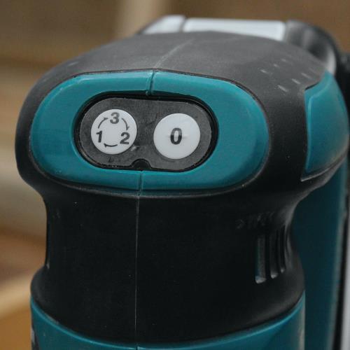 Makita XOB01Z 18V LXT® Lithium‑Ion Cordless 5" Random Orbit Sander, Tool Only