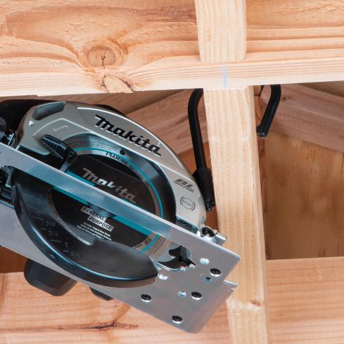 Makita XSH04ZB 18V LXT® Lithium‑Ion Sub‑Compact Brushless Cordless 6‑1/2” Circular Saw, Tool Only