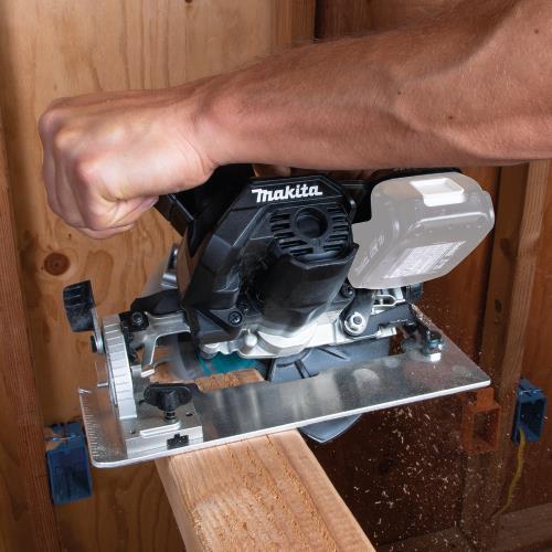 Makita XSH04ZB 18V LXT® Lithium‑Ion Sub‑Compact Brushless Cordless 6‑1/2” Circular Saw, Tool Only
