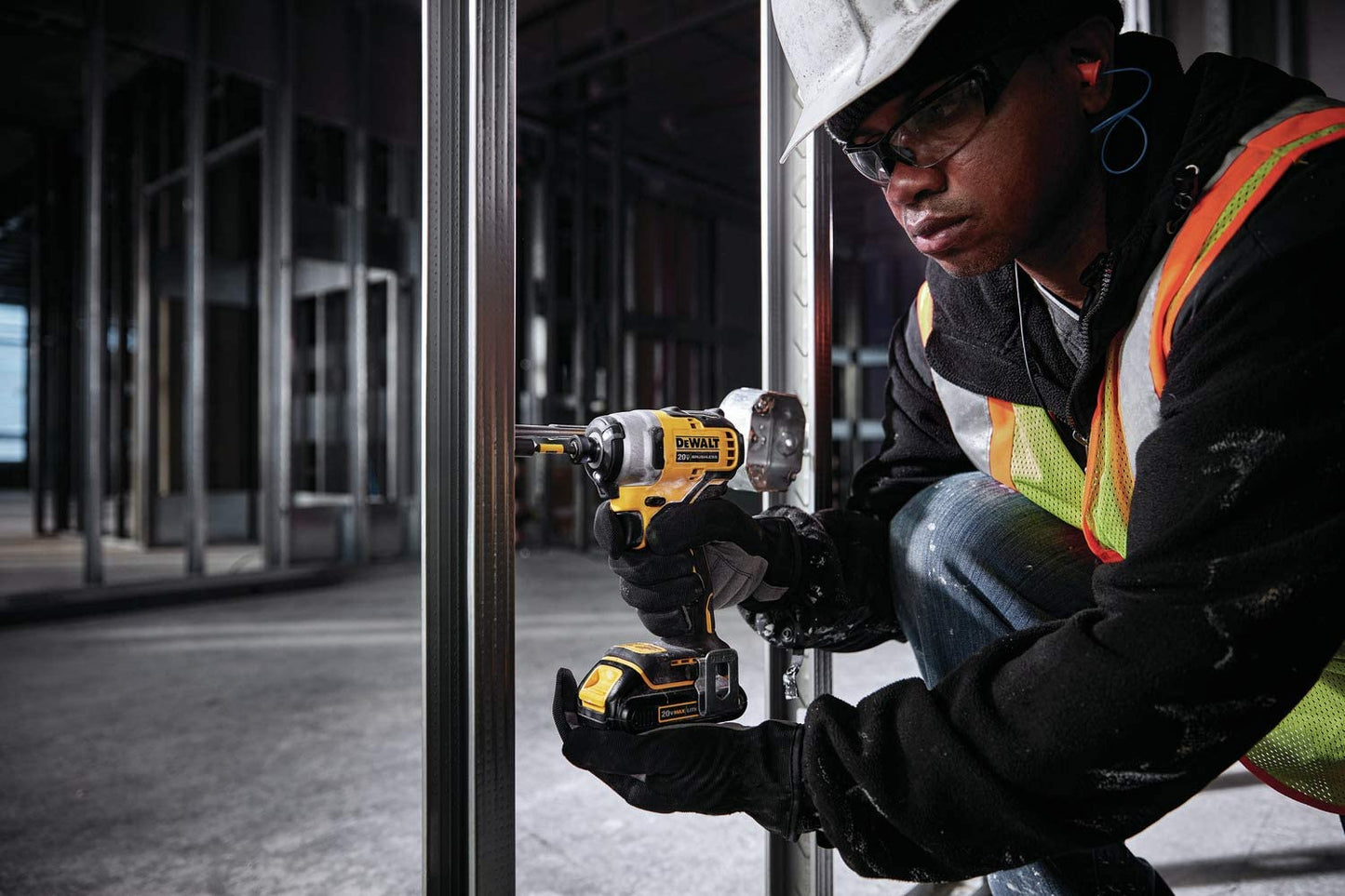 Dewalt DCF809C1 Atomic Compact Series 20V Max Brushless 1/4 In Impact Driver Kits