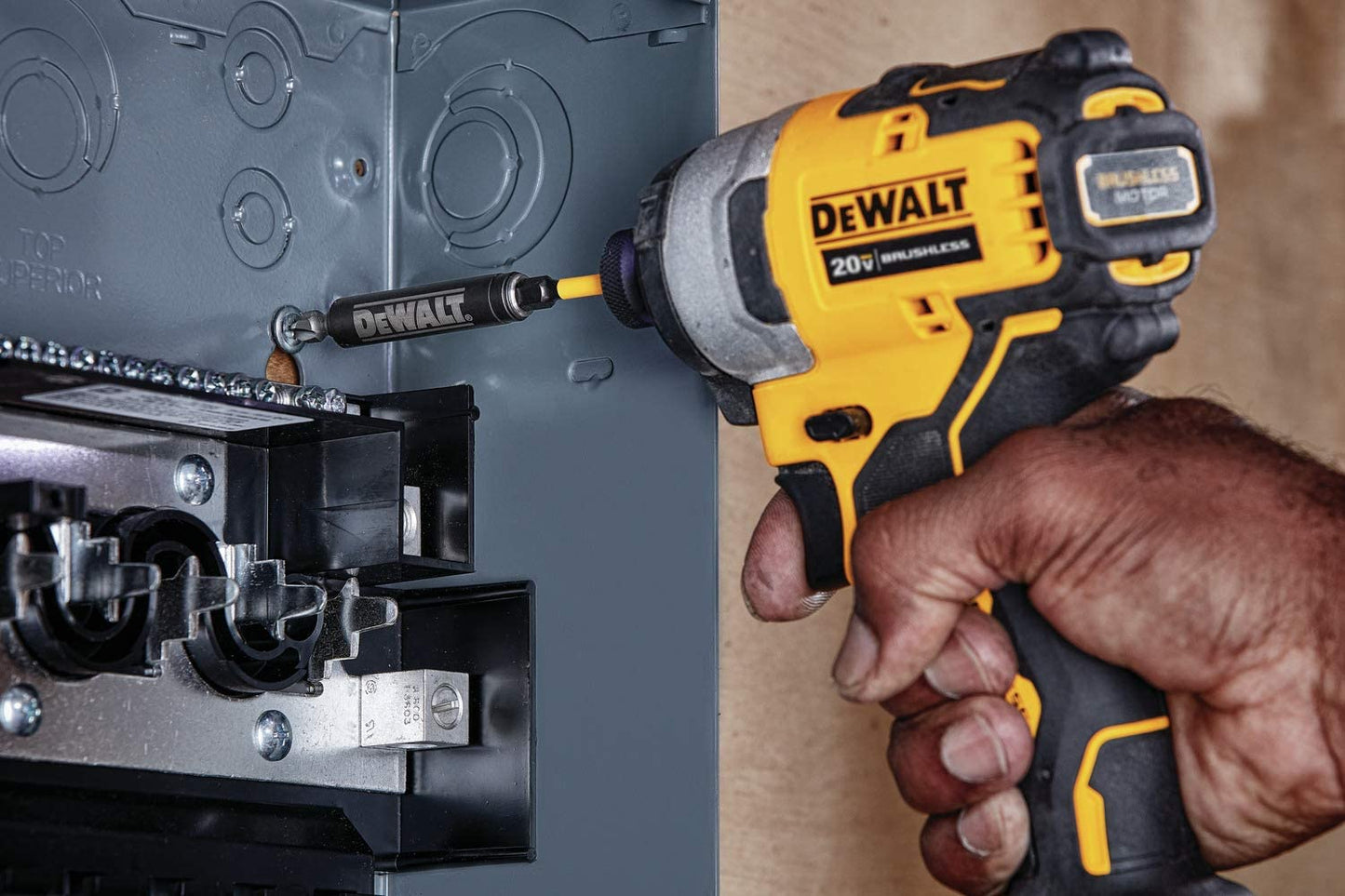 Dewalt DCF809C1 Atomic Compact Series 20V Max Brushless 1/4 In Impact Driver Kits