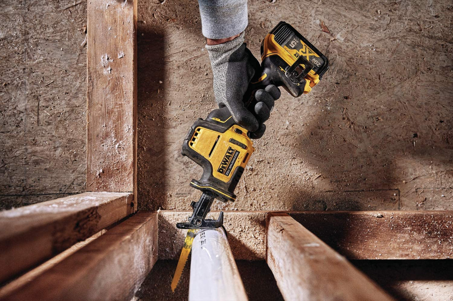 Dewalt DCS369B Atomic Compact Series 20V Max* Brushless One-Handed Cordless Reciprocating Saw (Bare Tool)