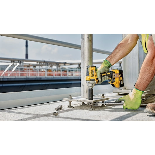 Dewalt DCF896P2 20V Max* Tool Connect 1/2 In. Mid-Range Impact Wrench With Detent Pin Anvil Kit