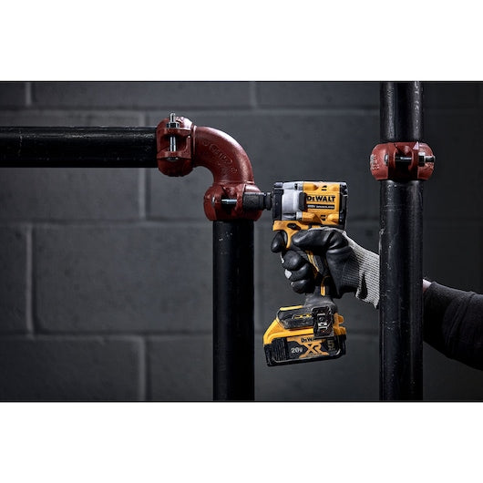 Dewalt DCF922B Atomic 20V Max* 1/2 In Cordless Impact Wrench With Detent Pin Anvil (Tool Only)