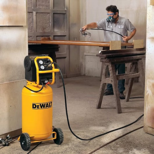 Dewalt D55168 Heavy Duty 200Psi 15 Gallon 120V Electric Compre