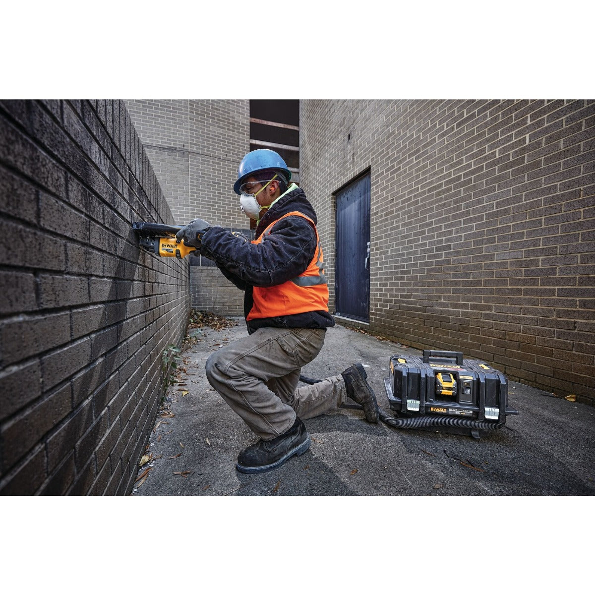 Dewalt DCG418B Flexvolt® 60V Max* Cordless Grinders