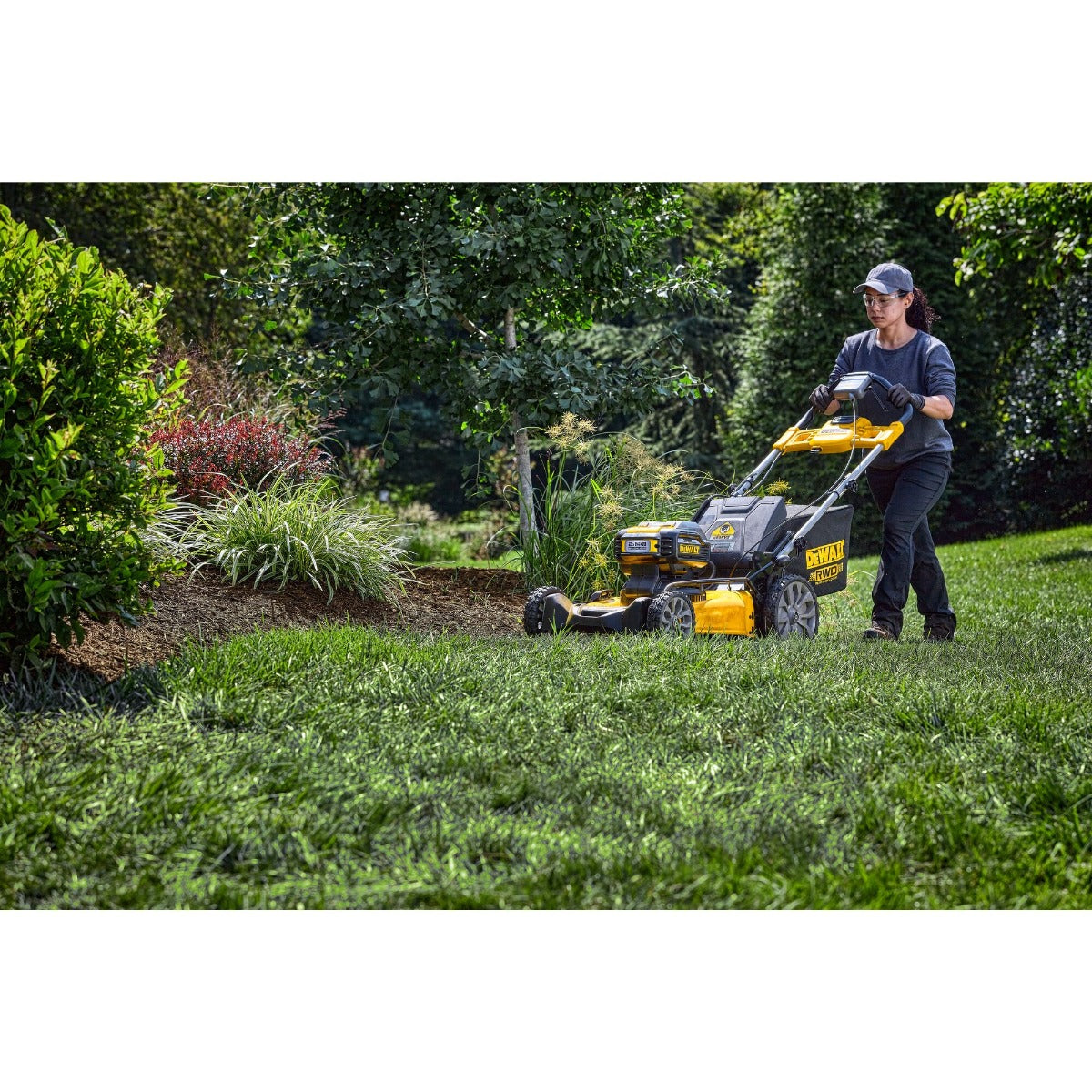 Dewalt DCMWSP255Y2 2X20V Max* Brushless Cordless 21-1/2 In. Rear Wheel Drive Self-Propelled Mower Kit